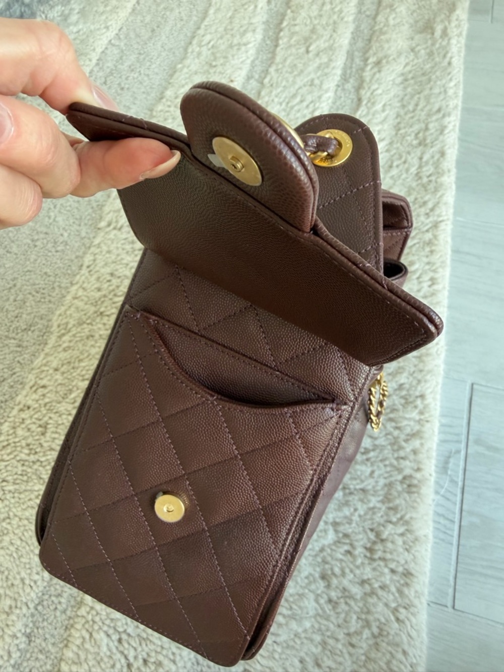 Chanel 25 Small - Picture 16 of 17